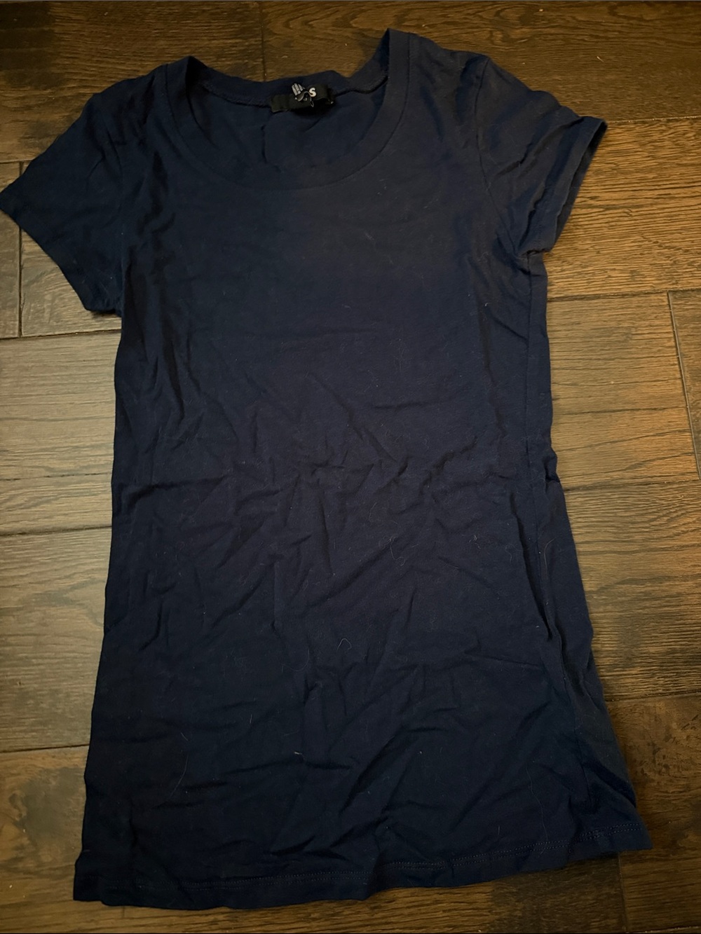 5/$25 Women's Navy Short Sleeve Tee